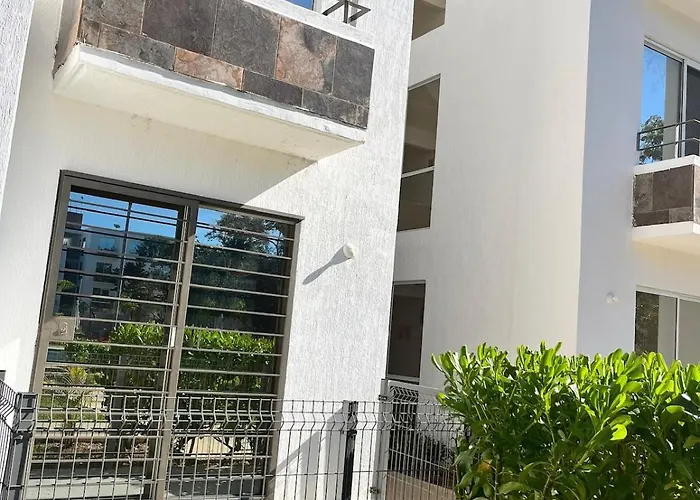 Large Three-bedroom * Playa del Carmen